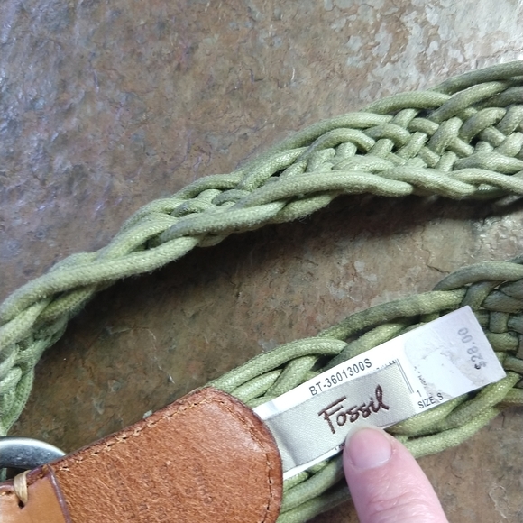 nwt FOSSIL woven green fabric belt S - Picture 3 of 6